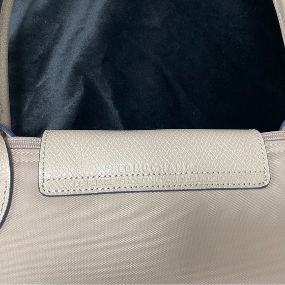 🏝️🐠Brand New 👜Longchamp  Tote Bag size large  Hawthorn White - Picture 5 of 9